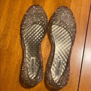 Steve Madden jelly flats